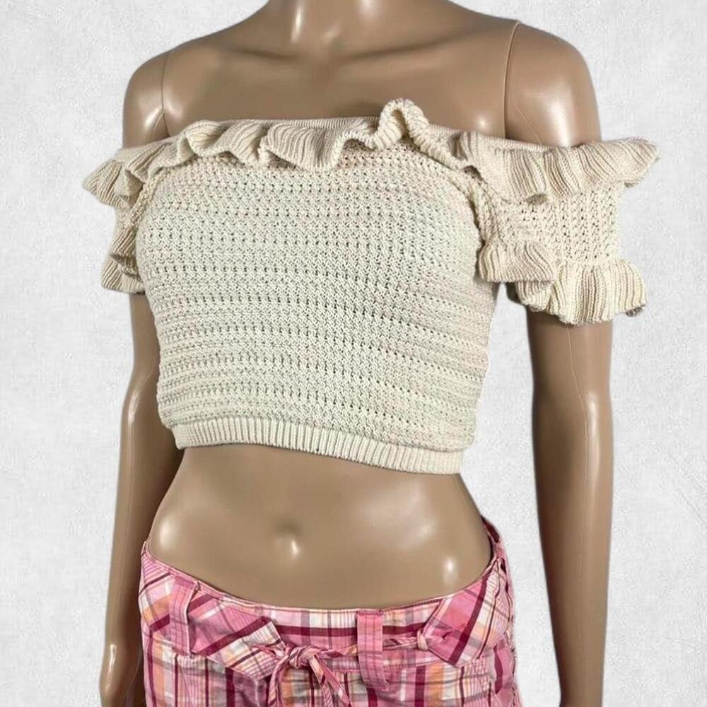 H&M cream off the shoulder knit top